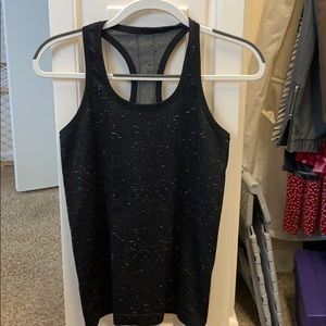Lululemon Swiftly Tech Racerback. Size 6